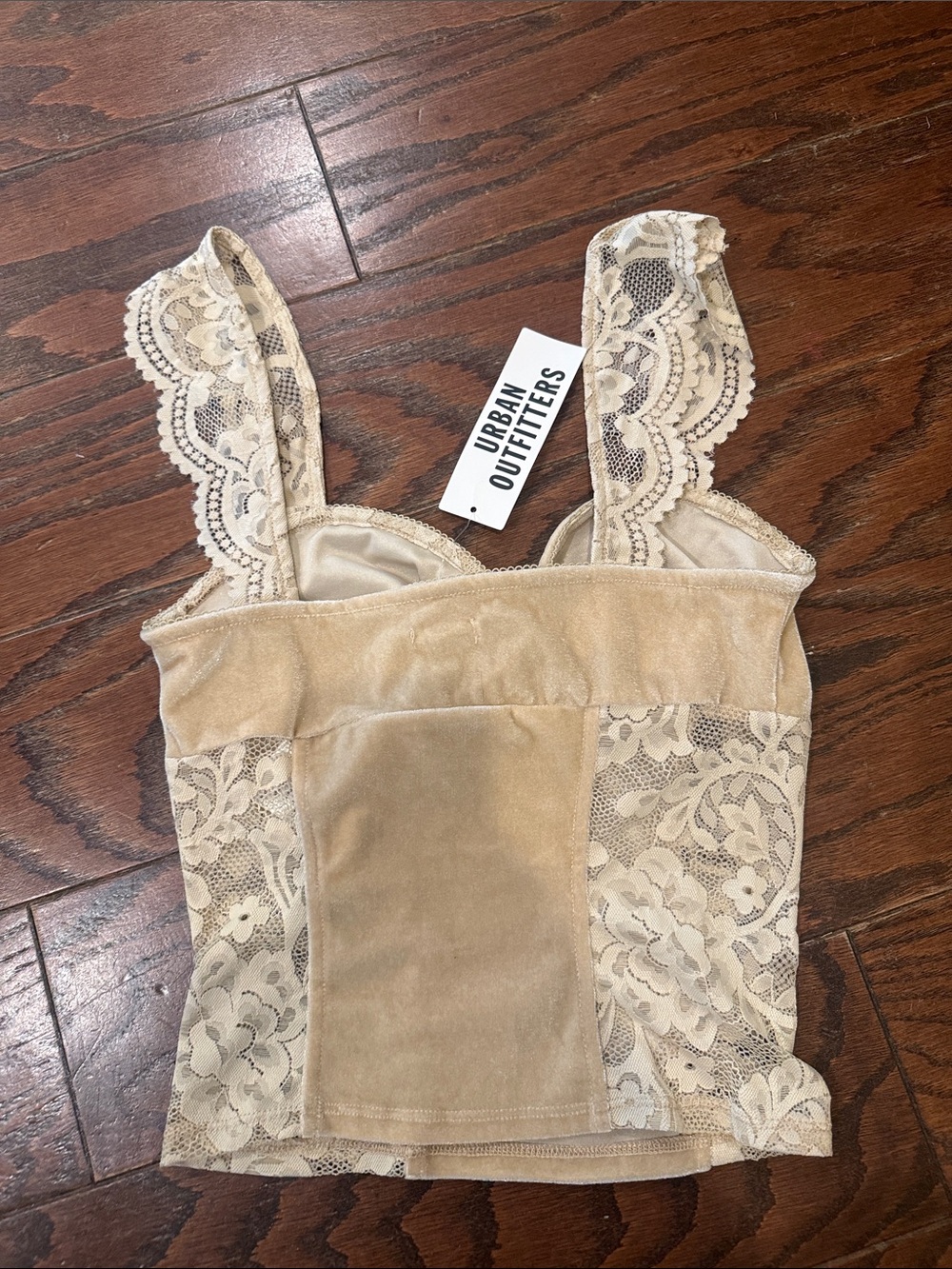 Urban Outfitters Kimchi Blue NWT Lana lace tank top, small - Picture 6 of 7